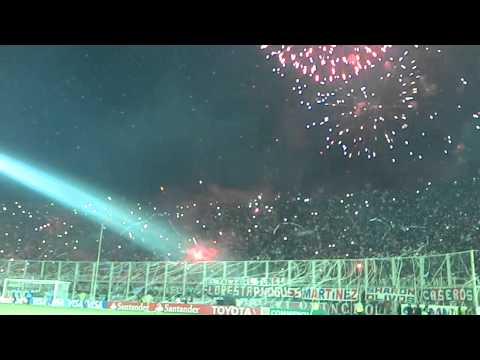 "El recibimiento a San Lorenzo en la final" Barra: La Gloriosa Butteler &bull; Club: San Lorenzo