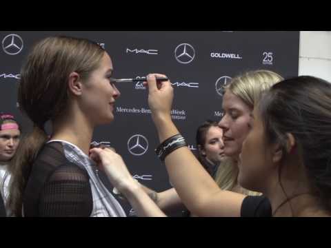 BACKSTAGE Tess van Zalinge SS 2017: Mercedes-Benz FashionWeek Amsterdam