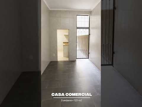 Casa com Salão Comercial e Potencial de Expansão em Santa Bárbara – São Mateus Imóvel ideal para famílias e investidores, oferecendo versatilidade, espaço e oportunidade de geração de renda. O imóvel possui: 📐 125 m² bem distribuídos 🛌 2 dormitórios (0 suítes) 🚿 1 banheiro 🚘 2 vagas de garagem 🌿 churrasqueira e portão automático Destaques do imóvel: ✔ Salão comercial com aproximadamente 100 m² e entrada individual ✔ Salão equipado com 2 banheiros, pia, balcão e fogão ✔ Terceiro pavimento com estrutura para uma segunda residência em fase de construção Localizado em Santa Bárbara, São Mateus, próximo a mercados, escolas, transporte público e comércios da região, facilitando a rotina e o deslocamento diário. Ideal para quem busca qualidade de vida, praticidade e excelente potencial de investimento. 📞 Agende sua visita e conheça pessoalmente. Valores e disponibilidade sujeitos a alteração. Venancio Inteligência Imobiliária 📞 11 2359-8406 📱 11 97158-0409 🔗 @venanciointeligencia