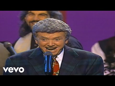 Bill & Gloria Gaither - God Takes Good Care of Me [Live] ft. Gaither Vocal Band, Jake Hess