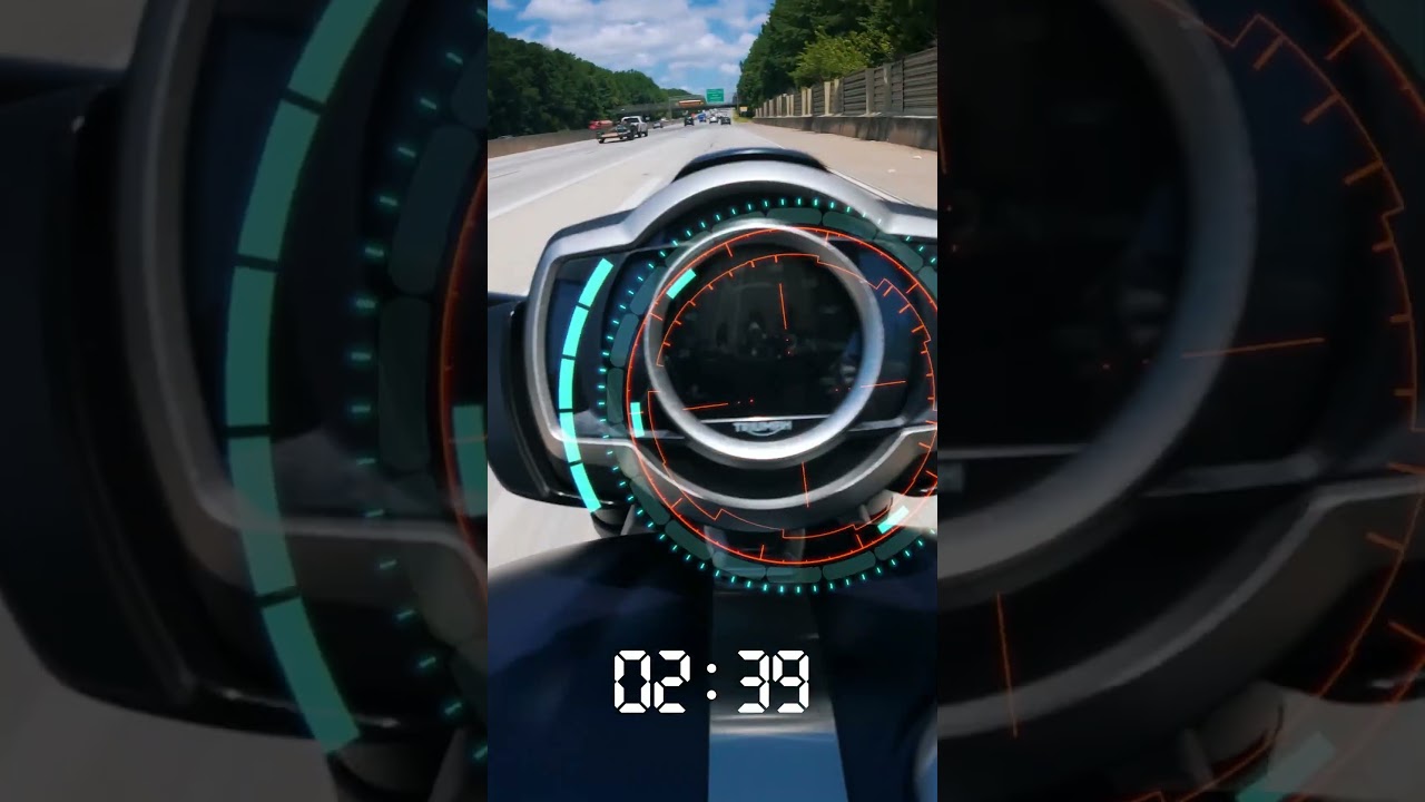 Rolling from 40–80 on the Rocket 3 Storm R shows just how easily this bike puts power to the ground.