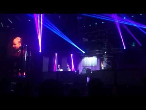 Rocco aka Sven-R-G (Everybody) - Ziegelei Retro Rave - 18.01.2013 - Gross Weeden (GER)