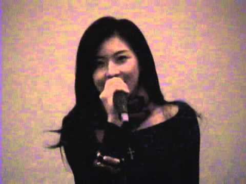 Ha Ji Won & Kang Dong Won - "Duelist" premiere in Cinus Central 09.14.2005