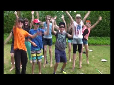 Abschluss 6. Klasse (class performance with stop motion effects)