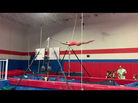Tap Swing Series for Giants on Bars