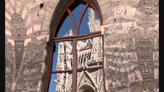 Tuscany meets Tanita Tikaram/World outside your window