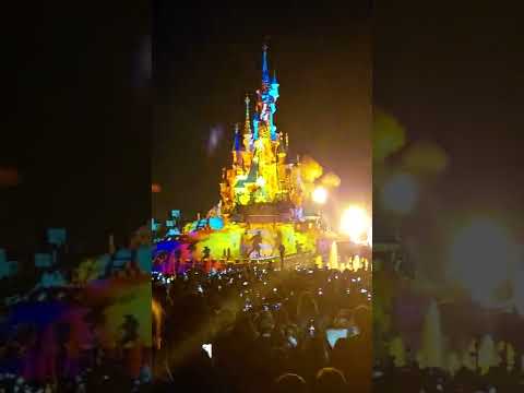 Paris, Disneyland Fireworks Finale Show, "Disney Illumination", [Full show]