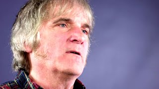 Elton John - The Untold Story of a Music Legend's Rise and Redemption