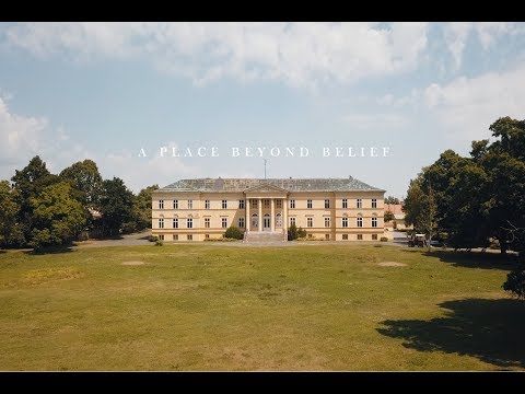 A Place Beyond Belief Wedding Fashion Film / Cinematic storytelling wedding fashion clip