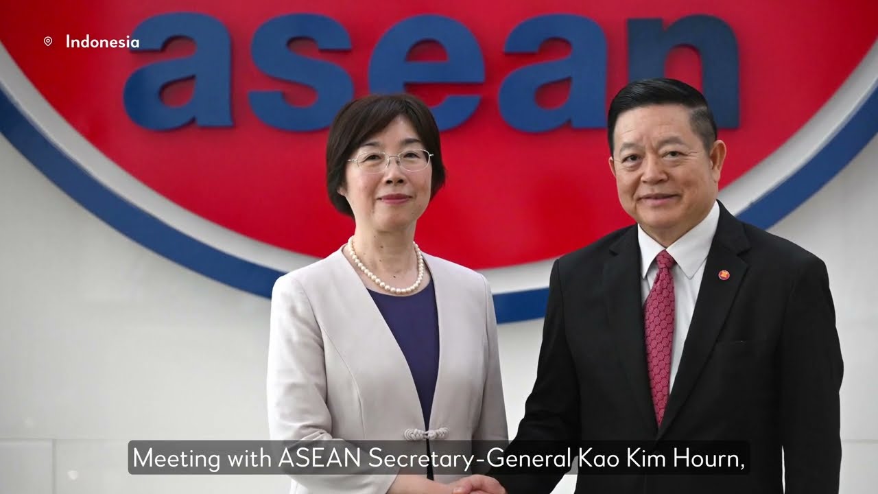 Listening Tour in Action: AIIB President Zou Meets Leaders in Indonesia, Singapore & India