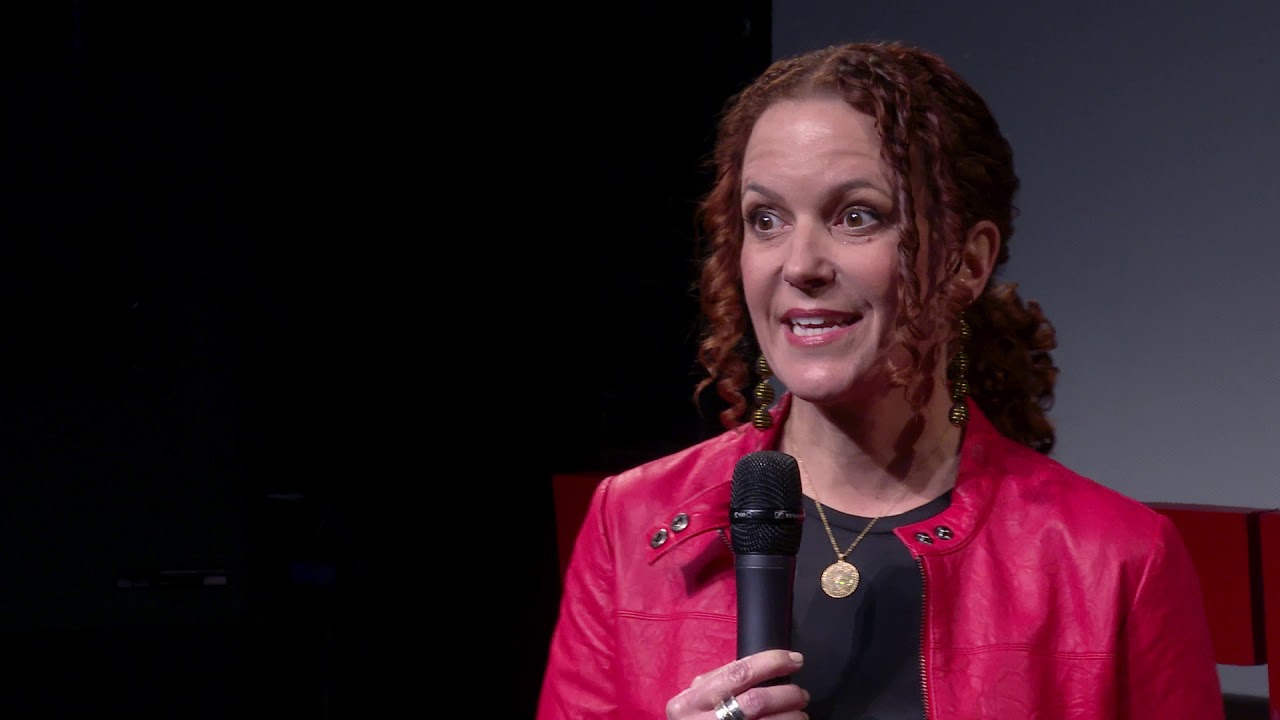 Renee Dineen on stage