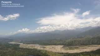 preview picture of video 'Volando parapente en Santa Fe de Antioquia'