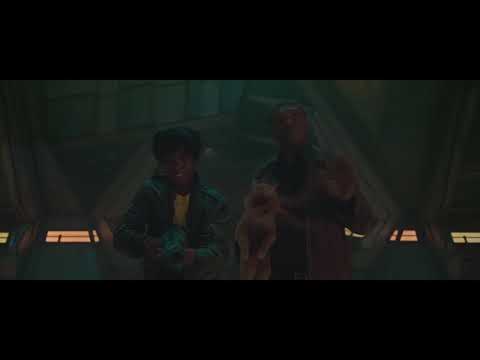 CAPTAIN MARVEL (2019): Goose eats Kree Soldiers