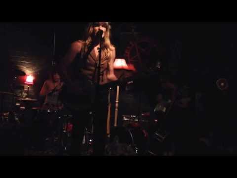 CAGE & KEY: Performed by Shea Seger & Friends at the Slaughtered Lamb, London