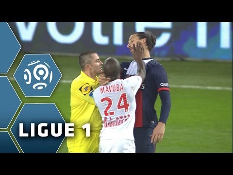 Zlatan Ibrahimovic receives a slap / PSG - Lille - 2013/2014
