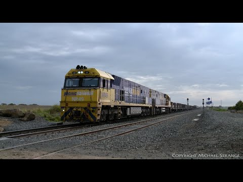 3PM4 Steel Wagons & Shipping Containers - PoathTV Australian Trains & Railways