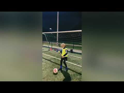 Tribute to Diego Maradona by JV De Pinte U10 20201126