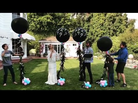 download lagu mp3 mp4 Kate Hudson Novio, download lagu Kate Hudson Novio gratis, unduh video klip Kate Hudson Novio