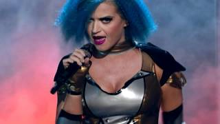 Katy Perry Part Of Me Live Performance Nicki MInaj Starships American Idol KCA 2012 Awards HOV Lane