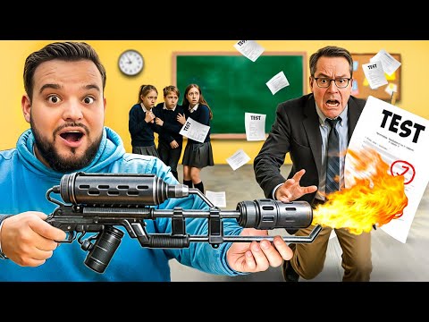 10 SPOSOBÓW NA UNIKNIĘCIE TESTU W SZKOLE ROBLOX