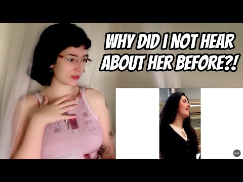 My first reaction to Angelina Jordan ( SHOCKS a whole train station! )