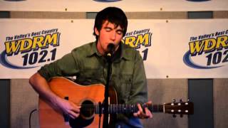 Mo Pitney Sings Just a Dog