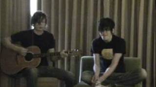 JamisonParker Biting Bullets acoustic in a hotel room