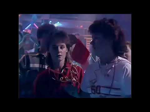 Daryl Hall & John Oates  Method of Modern Love  TOTP  1985