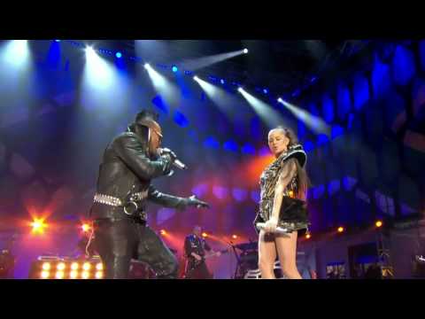 Black Eyed Peas - Meet Me Halfway (2010 FIFA World Cup™ Kick-off Concert)