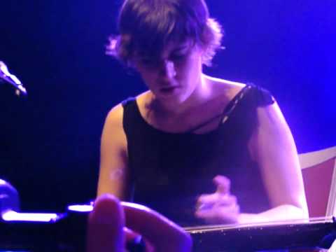 Kaki King live at El Rey- "Gay Sons of Lesbians Mothers" 5/22/10