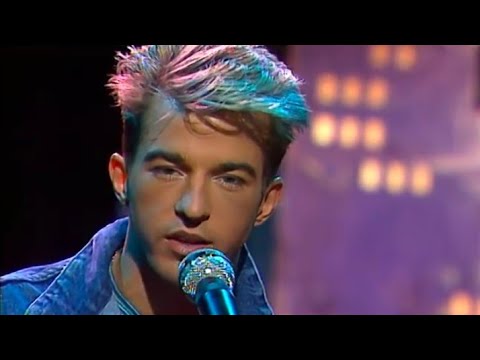LIMAHL - Love in Your Eyes (TopPop 06/15/1986) Music Video