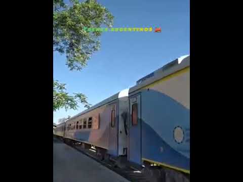 EMD GM GT22CW A903 con tren con destino a Rufino (santa fe)