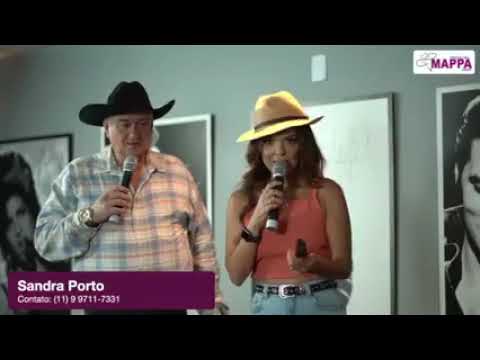 SANDRA PORTO, A  CANTORA RECEBEU  NO PROGRAMA MAPPA SHOW AS FACAS DO JAIR DAS FACAS ANTIGAS.