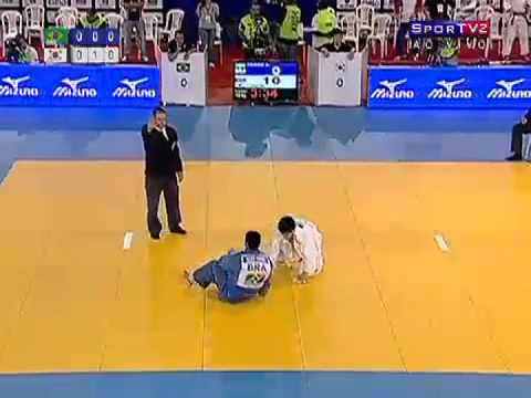 JUDO 2010 Team World Cup Salvador: Min-ho Choi (KOR) - Alex Pombo (BRA)