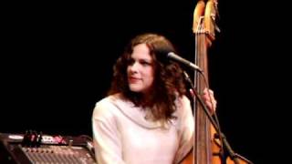 Amy Lavere Washing Machine 3 4 09