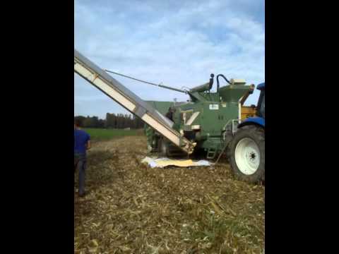 loonwerken van mulder treshing maize