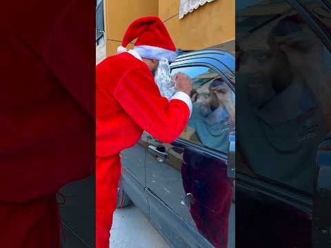 افتح الباب بابا نويل // #issahajaj #comedy