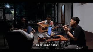 Download lagu DAVI SIUMBING - DI TEPIAN RINDU ( Cover Live Accoustic ) mp3
