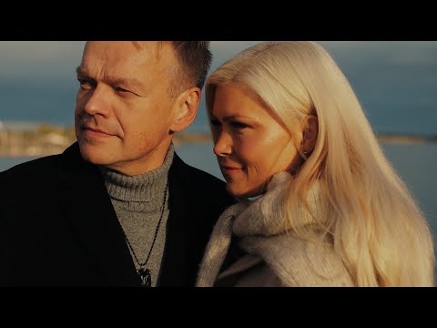 Kurre ja Jenna - Sä oot mun ja mä oon sun (Virallinen musiikkivideo)