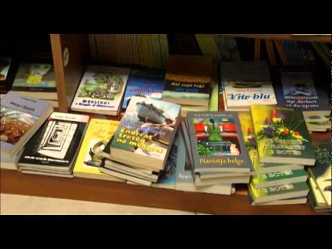 Kritikët letrare: Librat duhet të kalojnë në disa filtra para botimit