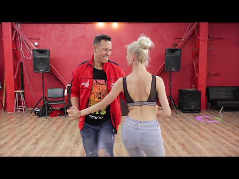 Azael & Sindi / CULO - DJ Alejandro & Dimen5ions / Bachata Fever