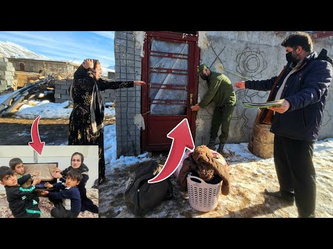 “Evicted by the police: A family who became homeless because of poverty.”