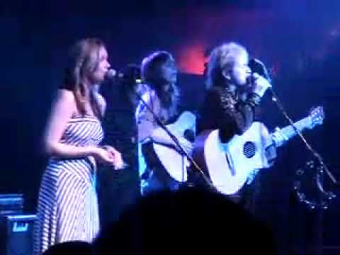 Yes Guest: 2/16/07 - Paul Green School of Rock (ft. Jon Anderson) - And You and I