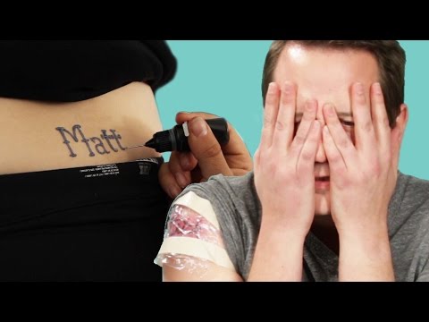 カップルタトゥーの悪ふざけ (Couples Tattoo Prank)