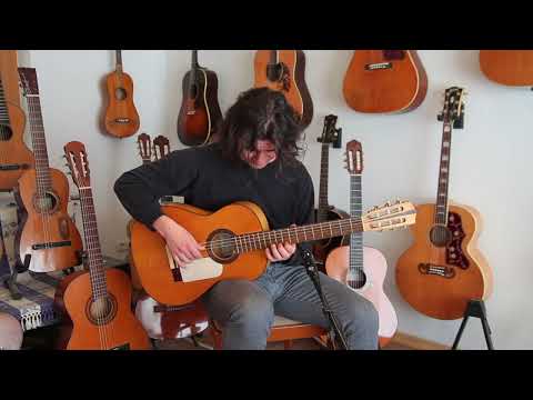 Miguel Rodriguez 1960's "segunda" flamenco guitar - nice sounding guitar - affordable price - video! image 17