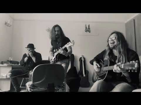 Matt, Fred & Scott - Dead Flowers (Jam)