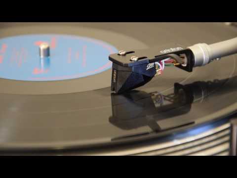 Pioneer PLX1000 & Ortofon 2M Black