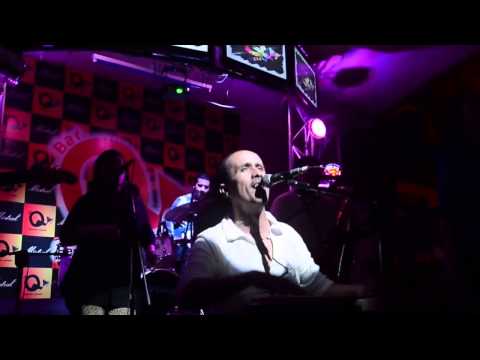 Jany V ft Pichanga & Pedro Foncea - El Tiempo en las Bastillas (BarQ 2013)