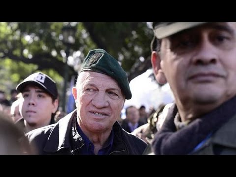 Aldo Rico contra todos