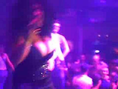 Paula P`Cay live in Leyou Bruxelles